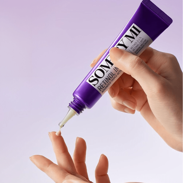 Texture of SOME BY MI Retinol Intense Advanced Triple Action Eye Cream - The Pretty Picks