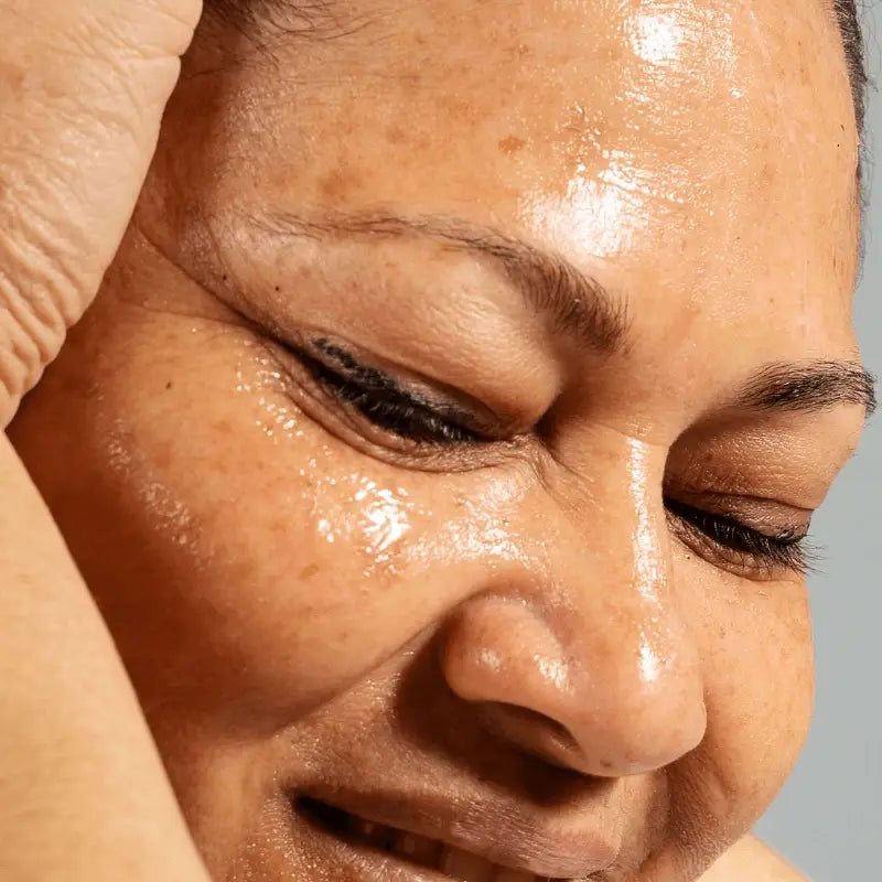Oil Control & Mattifying – Korean Skincare in UAE to Control Shine and Balance Oily Skin