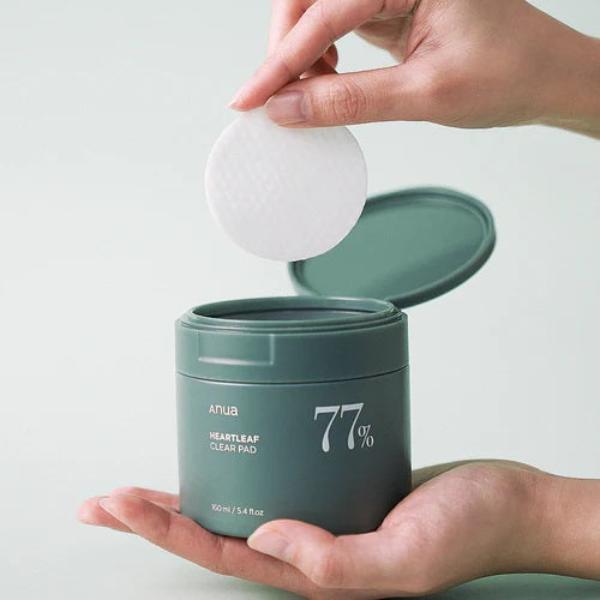Anua Heartleaf 77% Soothing Cleansing Pads Front View 