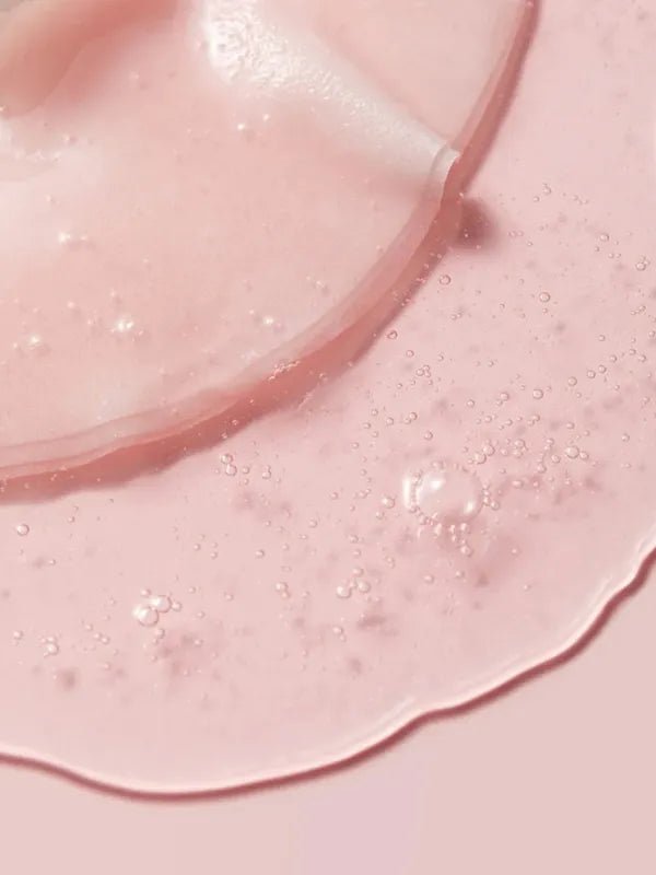 Texture and sheet mask material of Anua Peach Niacin Serum Mask